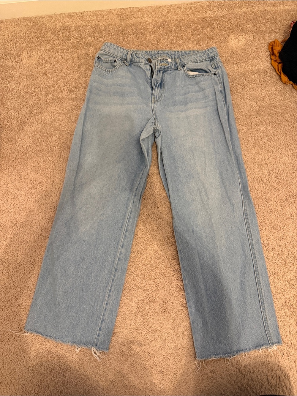Light Wash Wide Leg Women’s Jeans